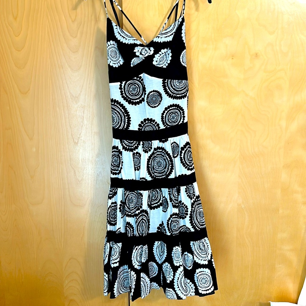 BCBG Max Azria Black & White Graphic Midi Sundress